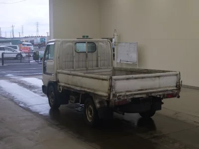 Nissan ATLAS  с аукциона в Японии