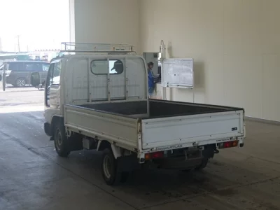 Nissan ATLAS  с аукциона в Японии