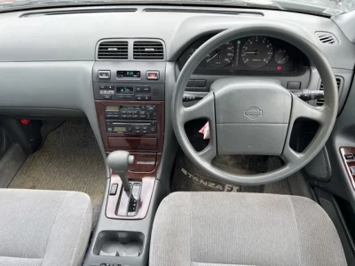 Nissan CEFIRO  с аукциона в Японии