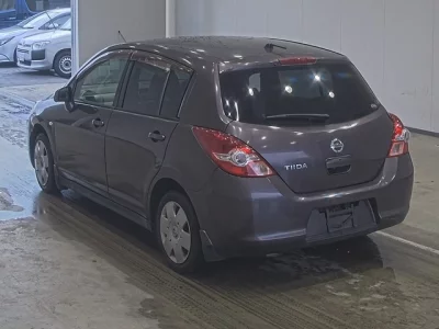 Nissan Tiida