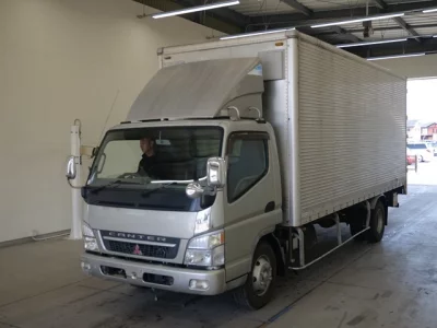 Mitsubishi Fuso Canter