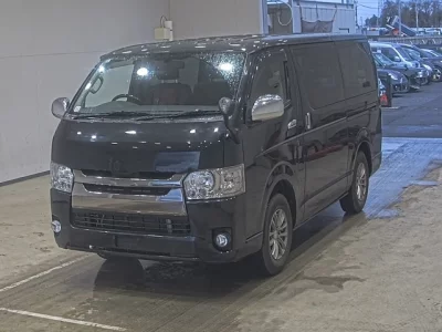 Toyota HiAce Van