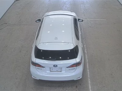 Lexus CT  с аукциона в Японии