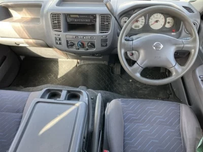 Nissan Caravan