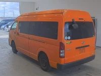 Toyota HIACE лот № 20531 оценка 3.5  с аукциона в Японии 1