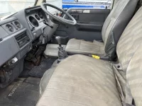 Toyota DYNA лот № 1916 оценка R  с аукциона в Японии 4