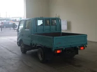 Toyota DYNA лот № 1919 оценка 3  с аукциона в Японии 1