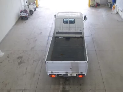 Toyota DYNA  с аукциона в Японии