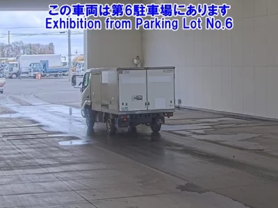 Toyota DYNA  с аукциона в Японии