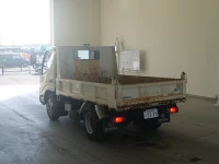 Toyota DYNA лот № 10065 оценка 3.5  с аукциона в Японии 1