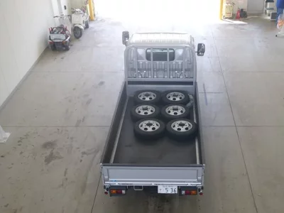 Toyota DYNA  с аукциона в Японии