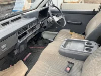 Toyota LITE ACE TRUCK лот № 2037 оценка 3  с аукциона в Японии 4