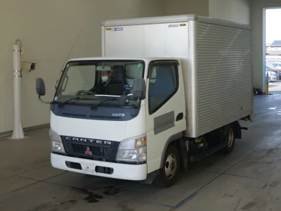 Mitsubishi Fuso Canter