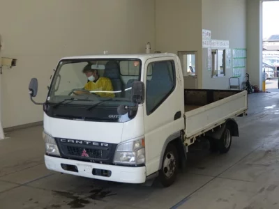 Mitsubishi Fuso Canter