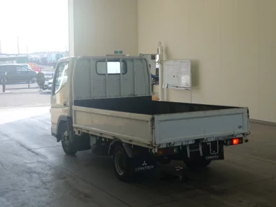 Mitsubishi Fuso Canter