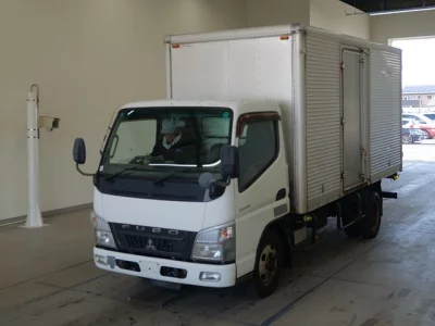 Mitsubishi Fuso Canter