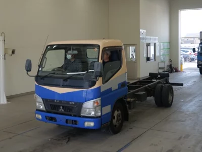 Mitsubishi Fuso Canter