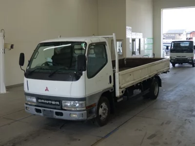 Mitsubishi Fuso Canter