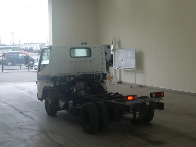 Mitsubishi Fuso Canter