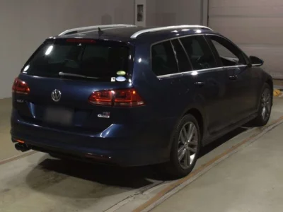 Volkswagen GOLF VARIANT