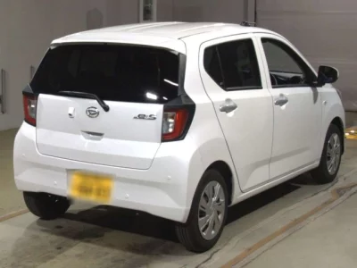 Daihatsu MIRA E S