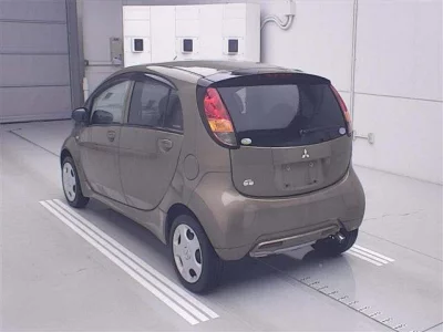 Mitsubishi I  с аукциона в Японии