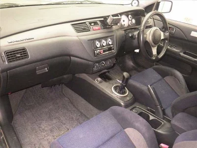 Mitsubishi LANCER  с аукциона в Японии