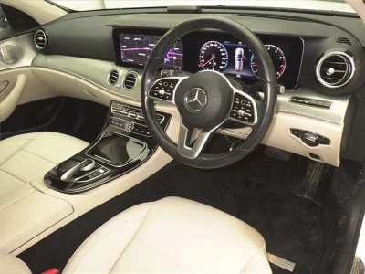 Mercedes-Benz E CLASS WAGON  с аукциона в Японии