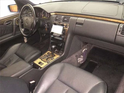 Mercedes-Benz E CLASS WAGON