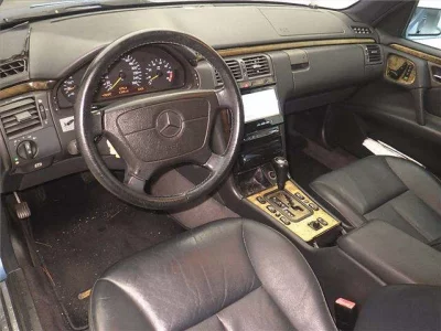 Mercedes-Benz E CLASS WAGON