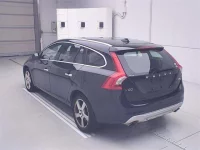 Volvo V60 лот № 70311 оценка 4  с аукциона в Японии 1