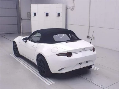 Mazda Roadster