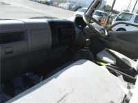 Hino DUTRO лот № 70361 оценка 4  с аукциона в Японии 3