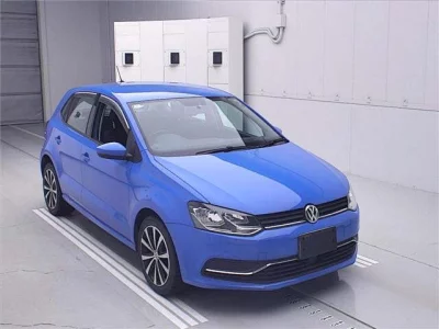 Volkswagen Polo  с аукциона в Японии