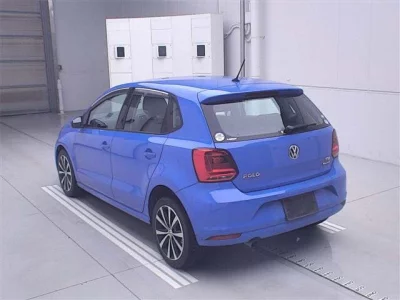Volkswagen Polo  с аукциона в Японии