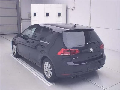 Volkswagen Golf  с аукциона в Японии