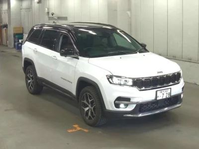 Chrysler JEEP COMMANDER  с аукциона в Японии