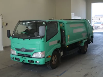 Hino DUTRO  с аукциона в Японии