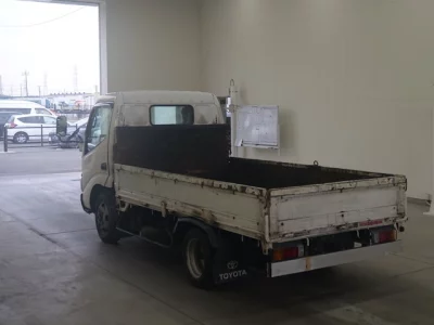 Hino DUTRO  с аукциона в Японии