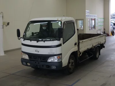 Hino DUTRO  с аукциона в Японии