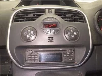 Renault KANGOO лот № 70286 оценка 3.5  с аукциона в Японии 5