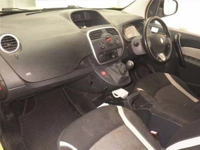 Renault KANGOO  с аукциона в Японии