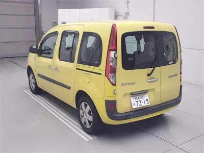 Renault KANGOO  с аукциона в Японии