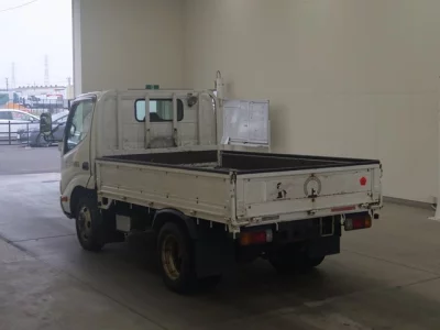 Hino DUTRO  с аукциона в Японии