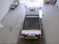 Hino DUTRO лот № 49 оценка R  с аукциона в Японии 2