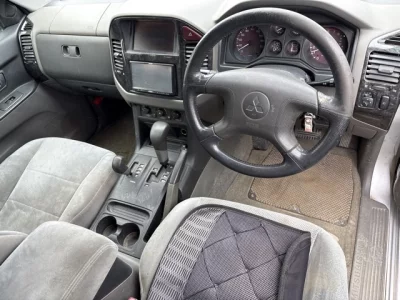 Mitsubishi PAJERO  с аукциона в Японии