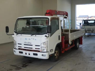 Isuzu ELF