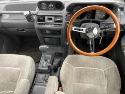 Mitsubishi PAJERO  с аукциона в Японии