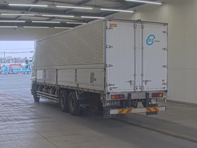 Hino PROFIA
