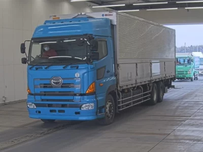 Hino PROFIA